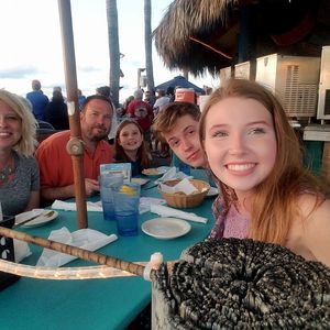 Meet your Posher, Candy